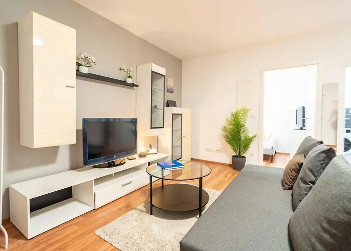 Gemütliches Nähe Bahnhof Und Hochschule * Koblenz (Rhineland-Palatinate)