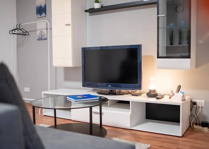 Gemütliches Nähe Bahnhof Und Hochschule * Koblenz (Rhineland-Palatinate)